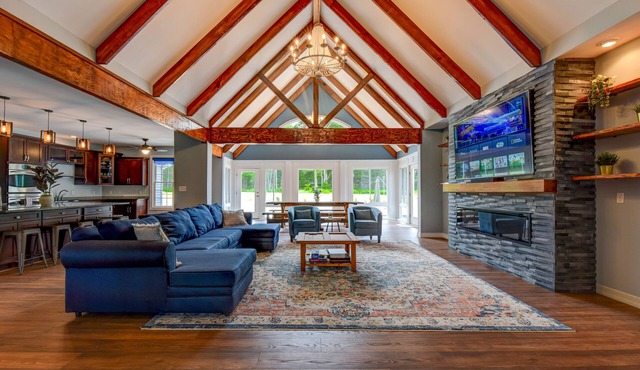 Modern Pocono Chateau ~ Heated Pool ~ Hot Tub ~ Sauna ~ Game Room~ Fire Pit