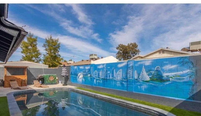 Modern Pool / Minutes from Old Town / Sleeps 8