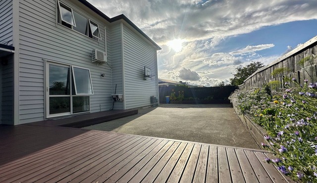 Modern Private Deluxe Master Suite California Bed-Walk Distance to Rosedale Park