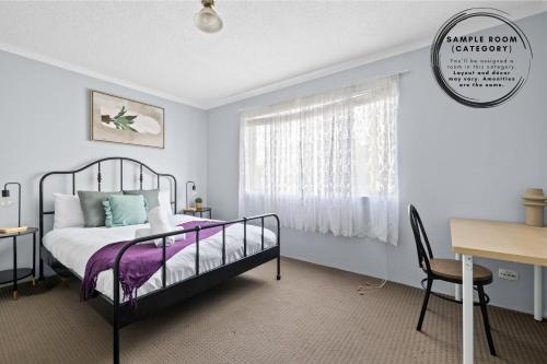 Modern Private Double Room - Central Spot at Liverpool - Shared Bathroom