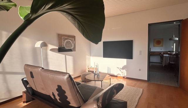 Modern, quiet vacation apartment (65sqm) for up to 3 people in Dormagen-Zons