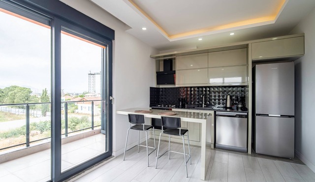 Modern Residence with Shared Pool in Antalya Aksu