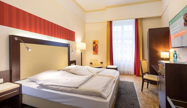 Modern Room Just Steps from Bonn’s Top Attractions – Ideal for Urban Explorers!