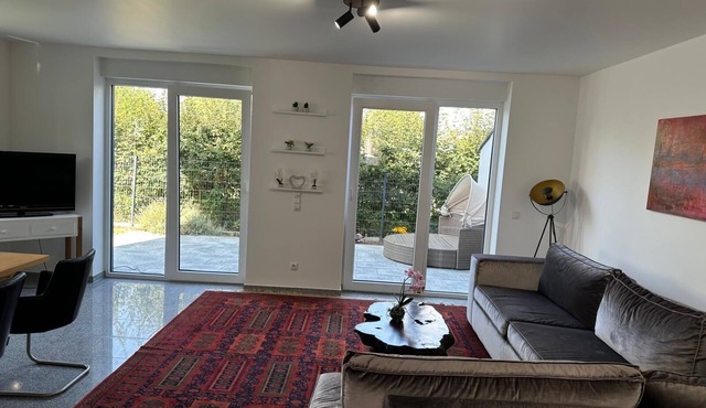 Modern semi-detached house in Oppenheim, good connections to Mainz.
