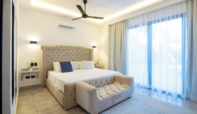 Modern Sosúa Studio at Rizz Suites – Pool, A/C & Walk to Beach