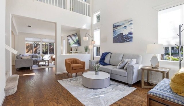 Modern Spacious 3 BD/2.5 BA - King Suite - Office