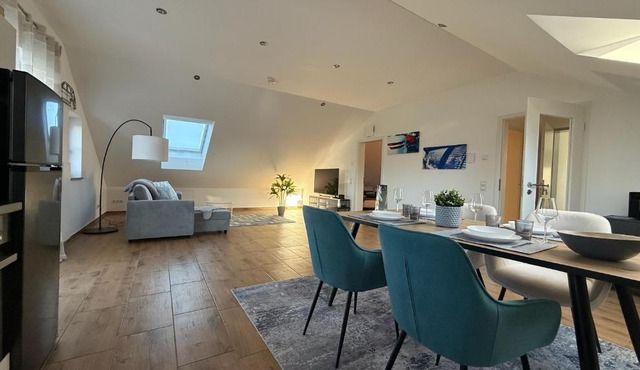 modern & spacious Apartments CarHandling Campus -Nähe Therme Erding -Messe München -Arena -free parking -Netflix -W-LAN