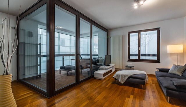 Modern spacious flat with a terrace and a parking