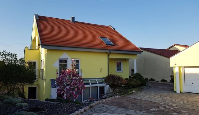 Modern spacious villa 246 sqm 8.5 rooms, open fireplace up to 13 beds