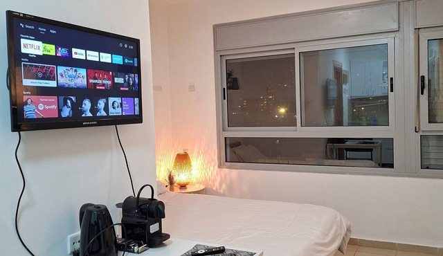 Modern Studio 1 BR Near Hosp Soroka & University Be'er Sheva