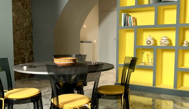 Modern studio apartment in the city center