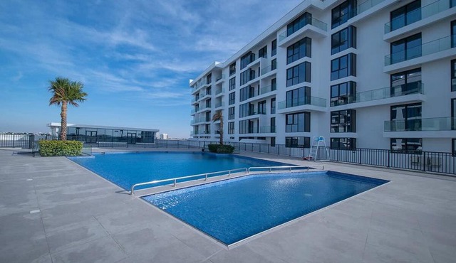 Modern Studio at Blue Bay Walk