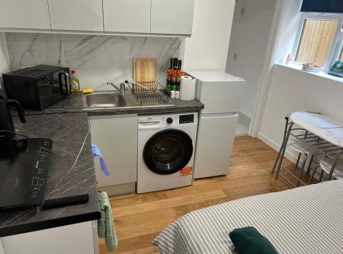 Modern Studio Flat in Maidstone Newly Build
