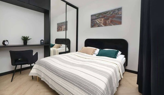 Modern Studio in the Center | Air Conditioning, Close to Manufaktura