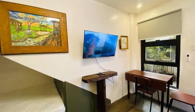 Modern Studio Marikina AC Wifi