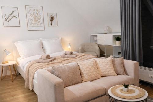 Modern Studio near Düsseldorf Airport & Messe/Fair