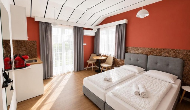 Modern Studio Nr 10 private Kitchenette and Bathroom