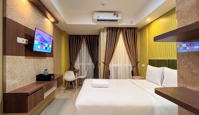 Modern Studio Room Apartment At Tamansari Skylounge Makassar