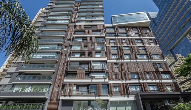 Modern Studios on R. Augusta 800m From the Subway - OAG