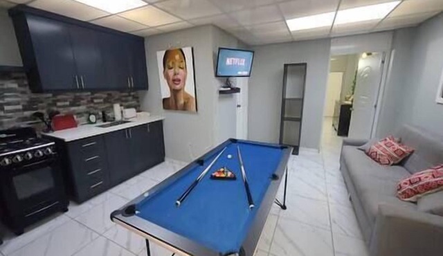 Modern Stylish Downtown Condo