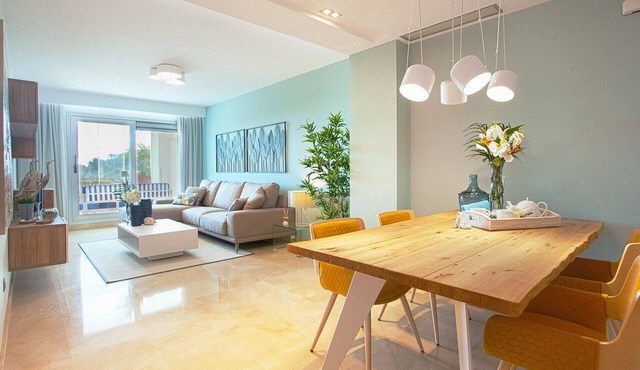 Modern Three bed ground floor apartment La Mairena