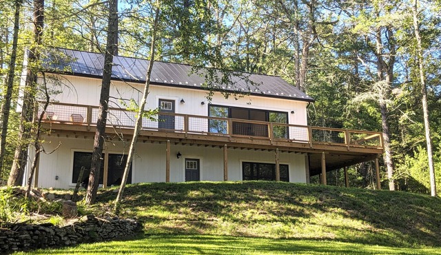Modern Tranquil Nordic Retreat - Upper Delaware River recreation area