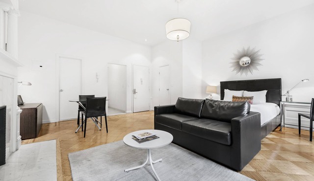 Modern Upper West Side Studio near Central Park
