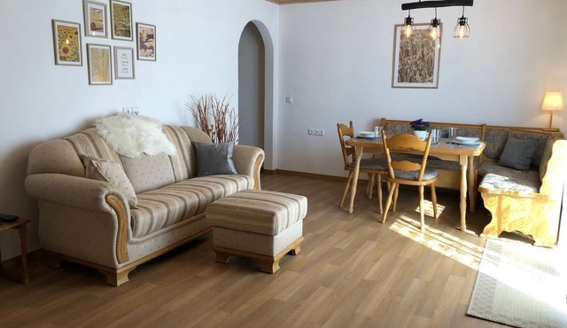 Modern vacation apartment (100sqm) with balcony