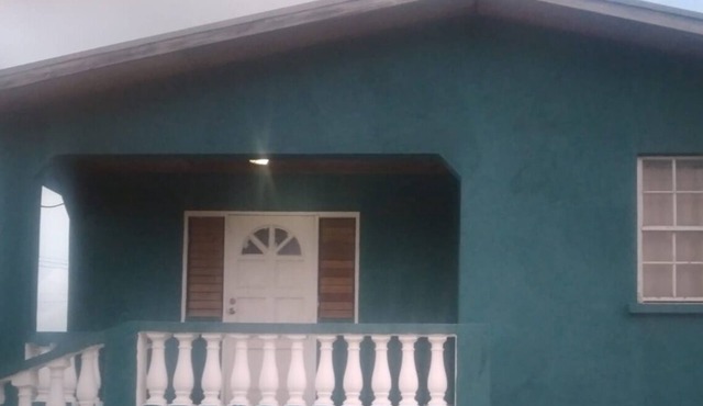 Modern Villa 15mins from anywhere!