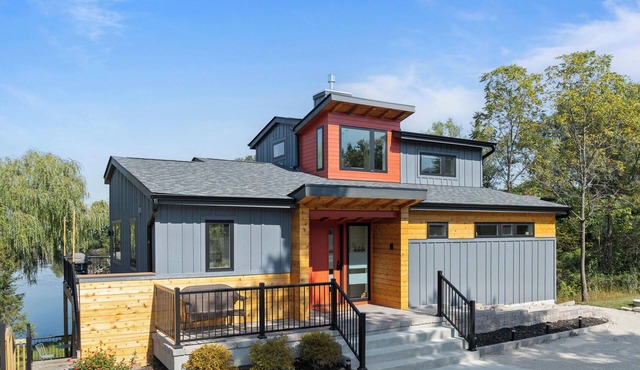 Modern Whitewater Lake Retreat on Private Cove with Views Screened Porch