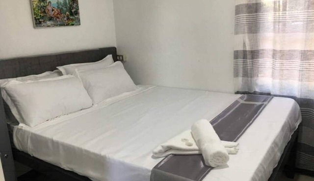Modern yet affordable Bed and Breakfast in the middle of the town