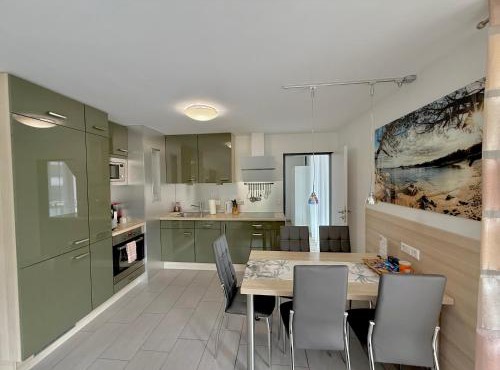 Moderne 2,5 Zimmer-Wohnung