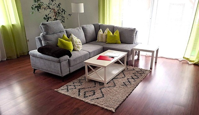 Moderne Ferienwohnung mit Terasse