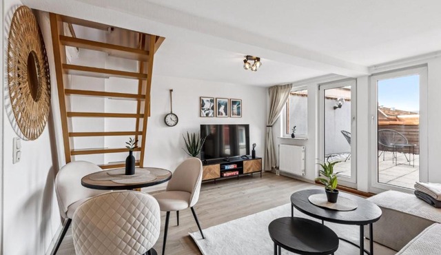 Moderne Maisonette-Wohnung in Friedberg nahe Frankfurt, Balkon, Zentral, Voll ausgestattet