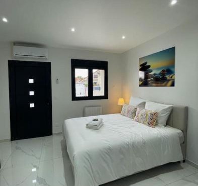 Moderne Studio proche ORLY- Paris