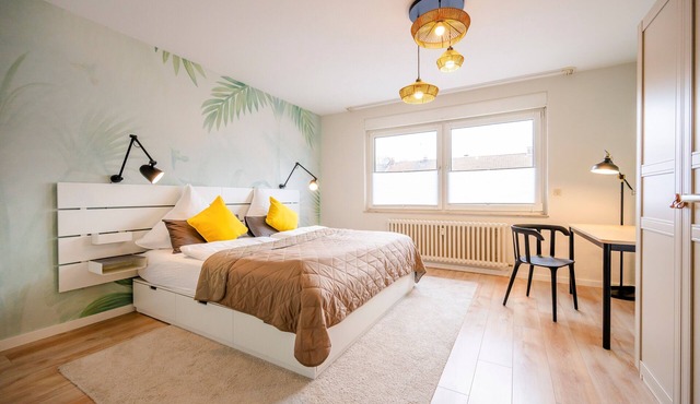 'Moderne Wohnung 89m2' with Balcony and Wi-Fi