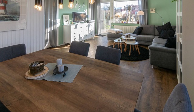 Moderner Bungalow in Strandnaher Lage