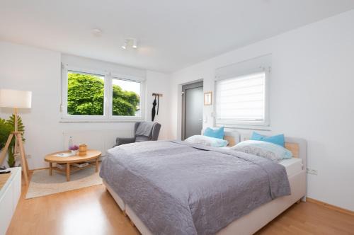 Modernes Apartment mit Küche, Parkplatz, WLAN - Nähe Schwäbisch Gmünd