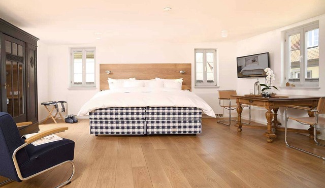 Modernes Appartement (50m2) in ehemaligem Weingut für 2-4 Personen