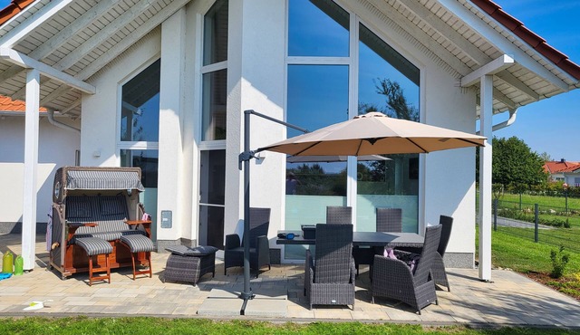 Modernes Ferienhaus mit Kamin, Garten und Eigener Sauna - Ferienhaus Meerfreude