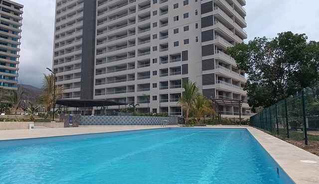 Modernity and Relaxation in front of the Sea Santa Marta, Beach, Swimming Pool and wonderful view