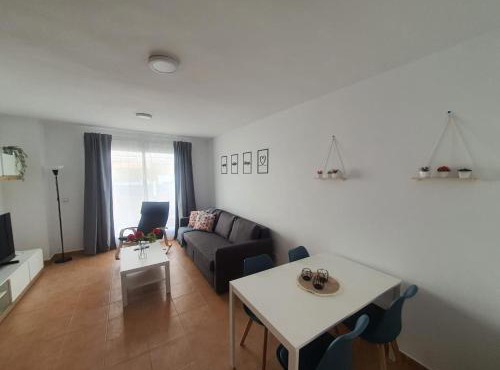 Moderno Apartamento 3 dormitorios y piscina