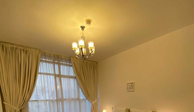 Modish Classy Apartment In Jumeirah