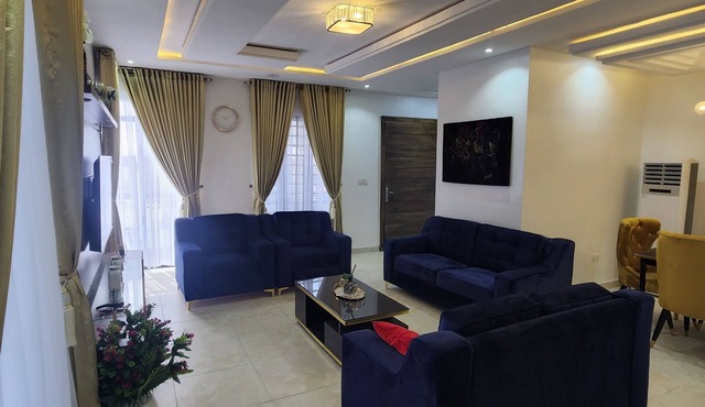 Modupe is a fully equipped villa in Lekki Lagos
