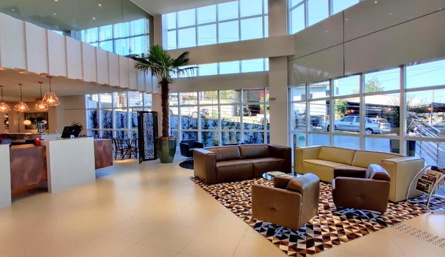 Mogano Express Hotel - ELETROPOSTO