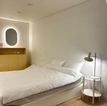 Momo House