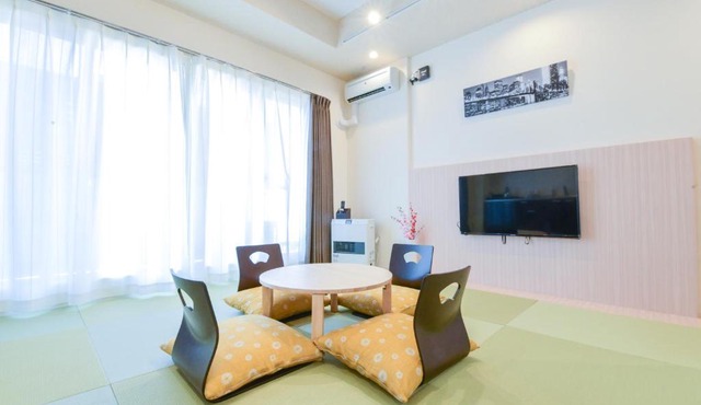 momo premium 202