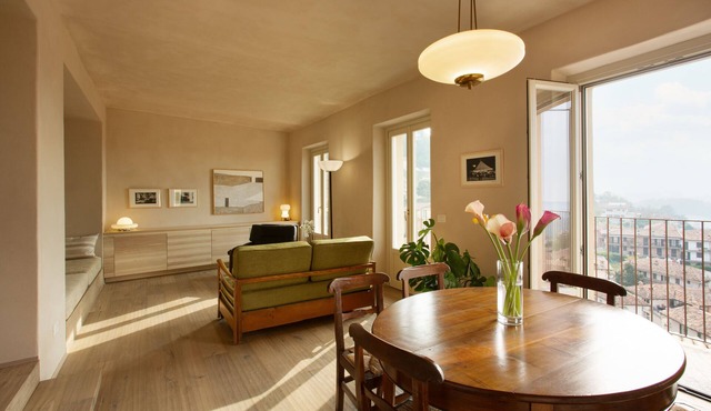 MON Suite - Two Bedroom Apartment, Sleeps 4