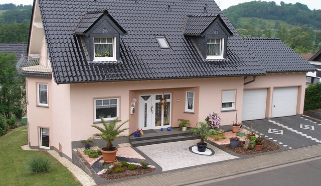 Mona`s 4* vacation apartment (DTV) - beautiful vacation between Mosel and Vulkaneifel