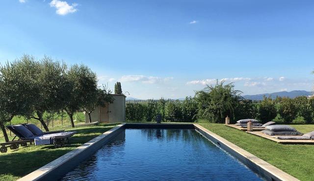 Monaldesca Villa with private pool between Spello and Assisi